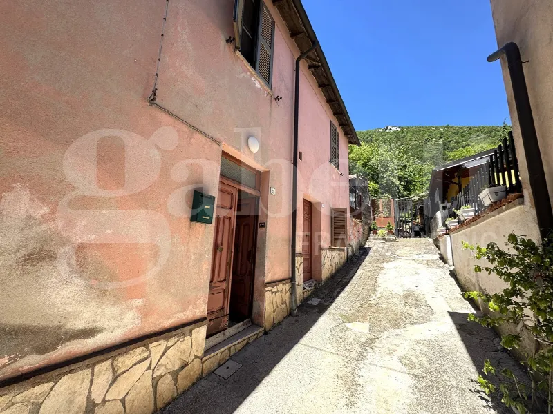 Appartamento in vendita a Capistrello - foto 3