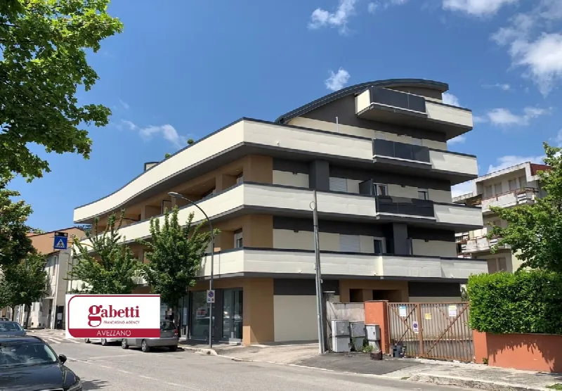 Ufficio in vendita a Avezzano - foto 1