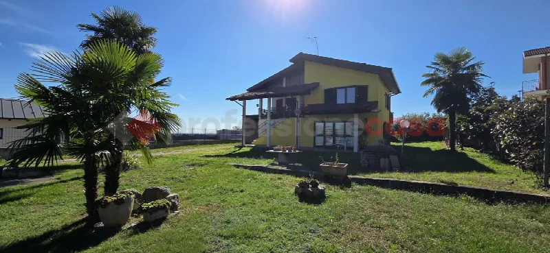 Villetta a schiera in vendita a Frossasco - foto 1