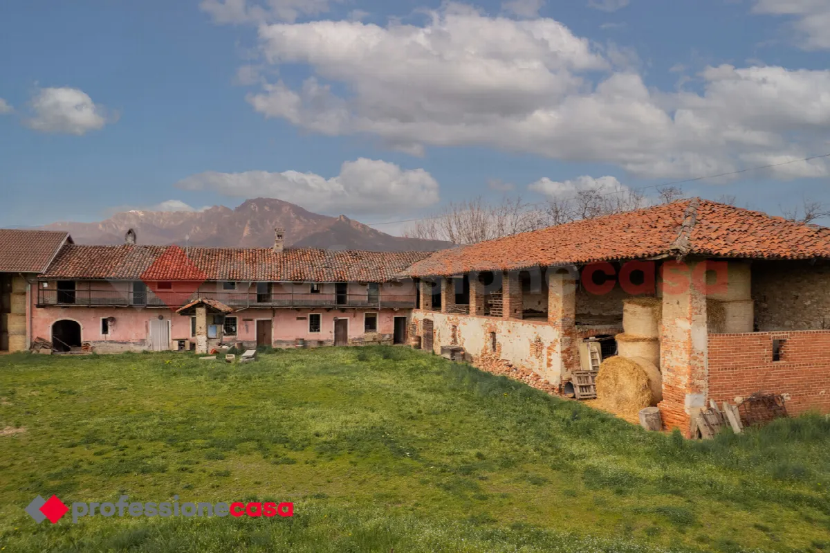 Rustico/Casale in vendita a Frossasco - foto 3