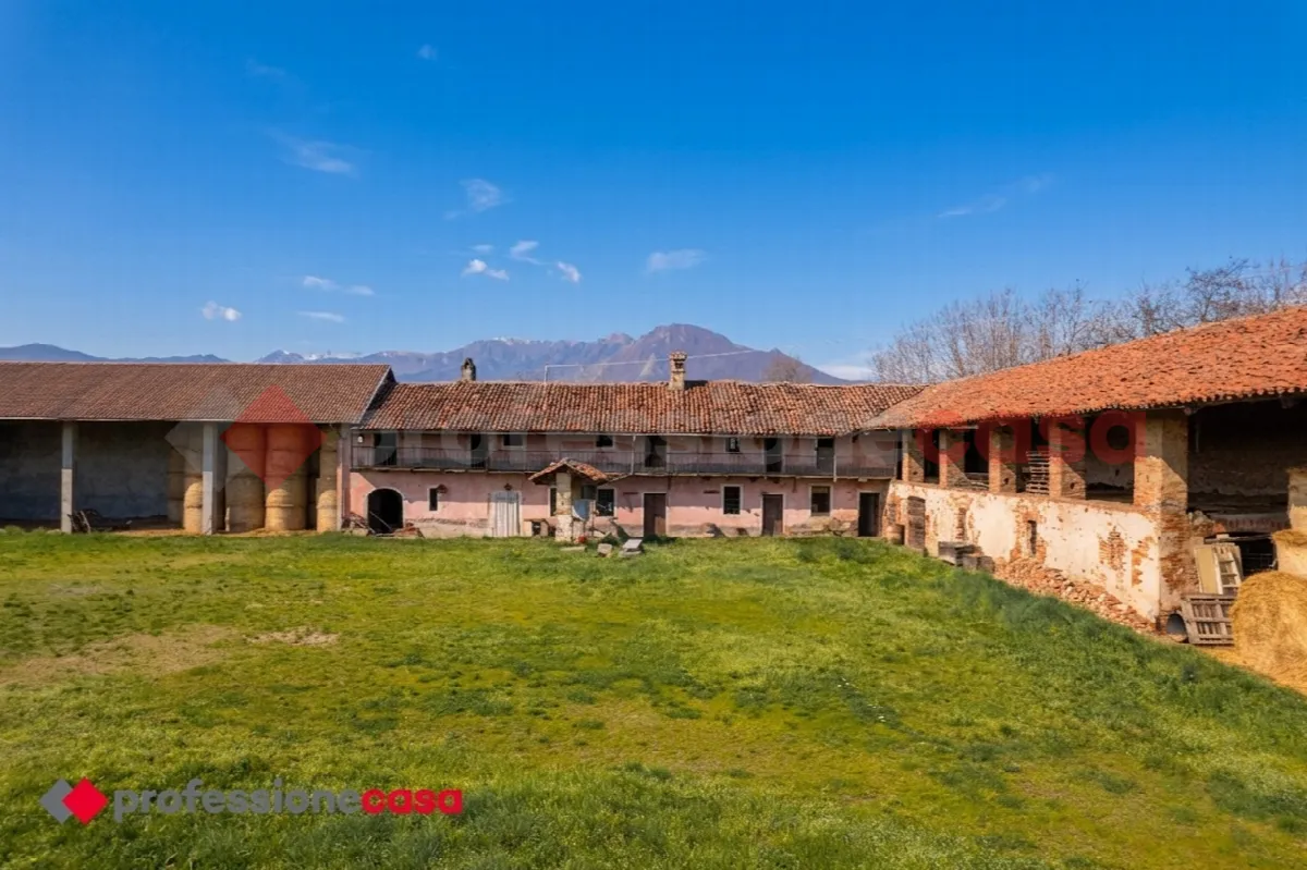Rustico/Casale in vendita a Frossasco - foto 4