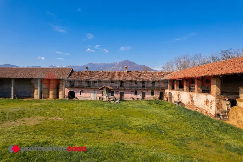 Rustico/Casale in vendita a Frossasco - foto 4