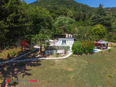 Casa Indipendente a Roletto