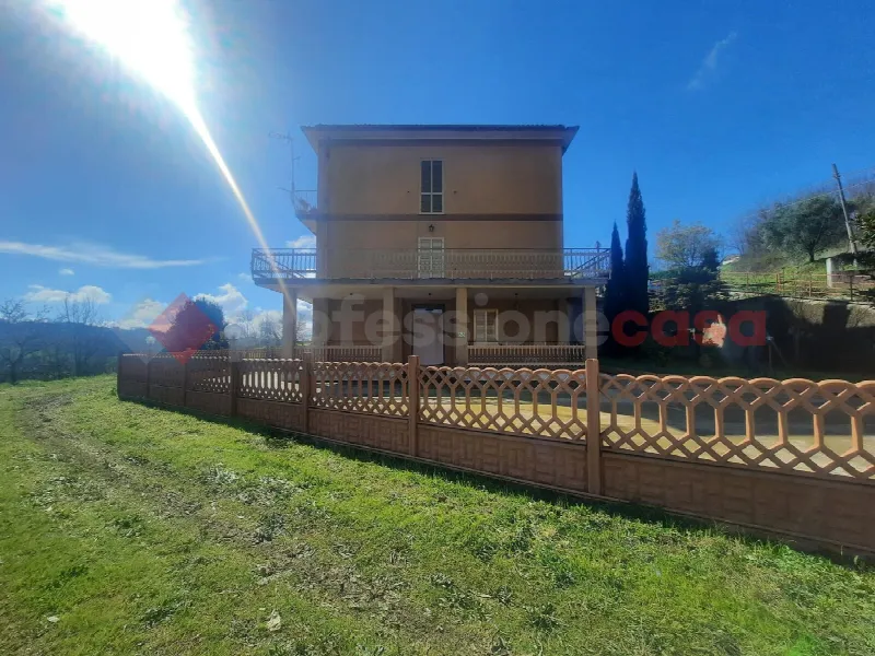 Casa Indipendente in vendita a Torrice - foto 3