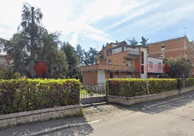 Casa Indipendente in vendita a Frosinone - foto 1