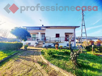 Casa Indipendente in vendita a Aquino - foto 1