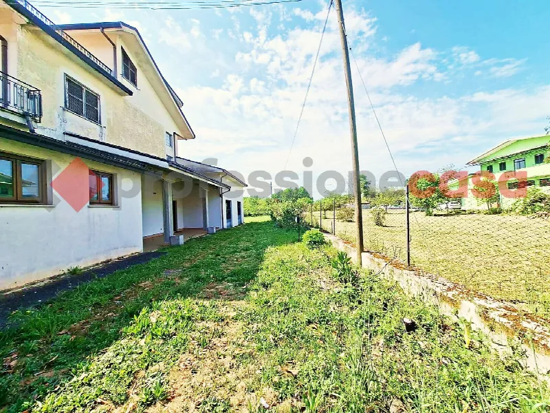 Palazzo/Stabile in vendita a Castrocielo - foto 2