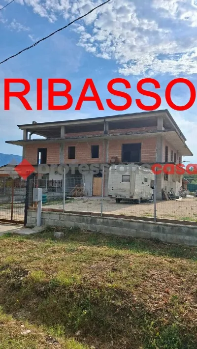 Casa Indipendente in vendita a Pignataro I... - foto 1