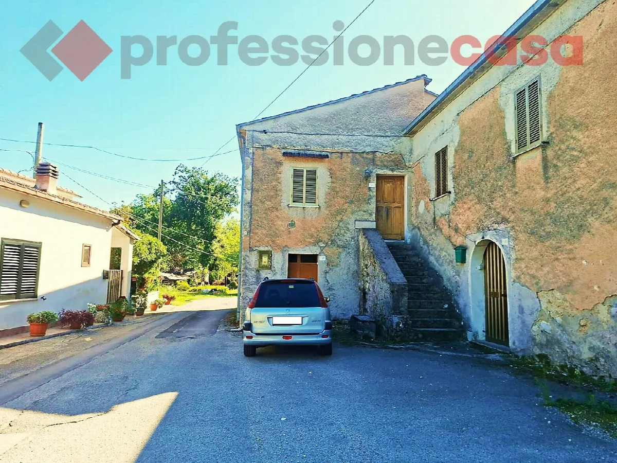 Casa Indipendente in vendita a Villa Santa Lucia - foto 2