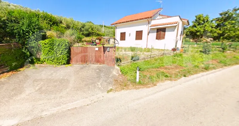 Casa Indipendente in vendita a Pianella - foto 1