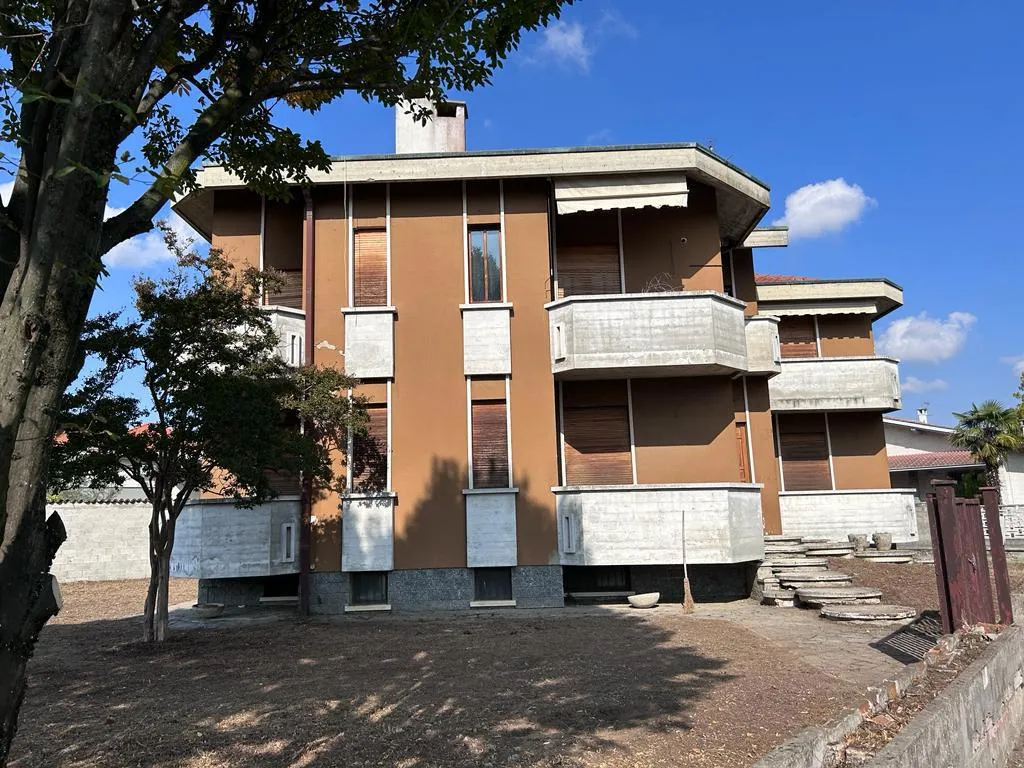 Casa Indipendente in vendita a Garlasco - foto 2