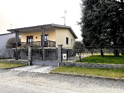 Villa in vendita a Garlasco - foto 1