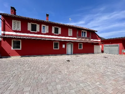Casa Indipendente a Dorno