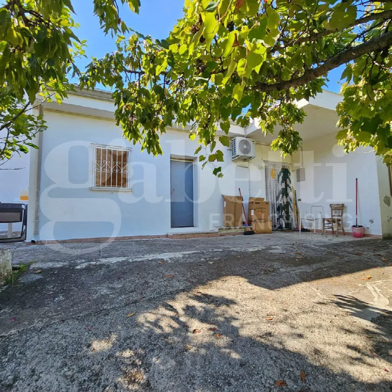 Palazzo/Stabile in vendita a Diamante - foto 2