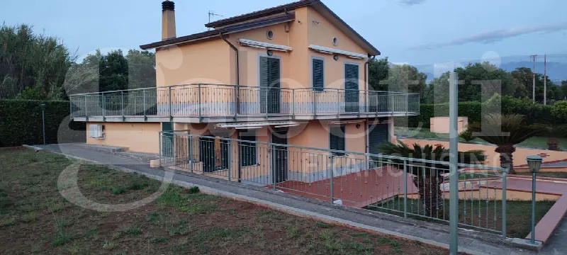 Villa in vendita a Scalea - foto 1
