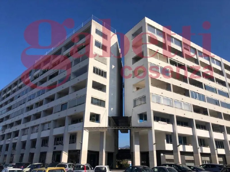 Ufficio in vendita a Cosenza, Centro, mancini - foto 1
