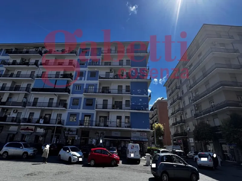 Appartamento in vendita a Cosenza, Centro, mancini - foto 1