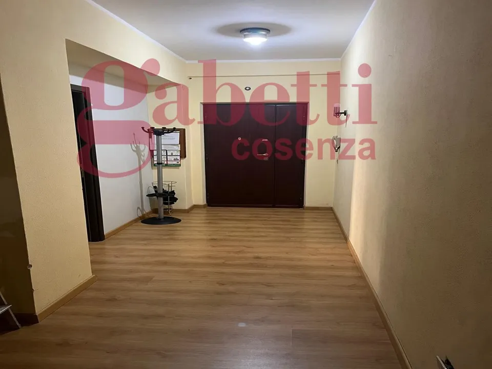 Appartamento in vendita a Cosenza, Centro, Mancini - foto 2