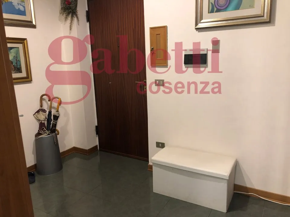Appartamento in vendita a Cosenza, Centro, Mancini - foto 2