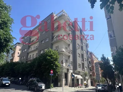 Appartamento in vendita a Cosenza, Centro,... - foto 1