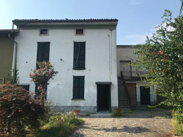 Rustico/Casale in vendita a Cavenago d'Adda - foto 1