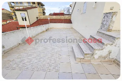 Appartamento in vendita a Livorno, Porta A... - foto 1