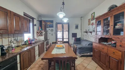 Casa Indipendente in vendita a Santa Lucia... - foto 3