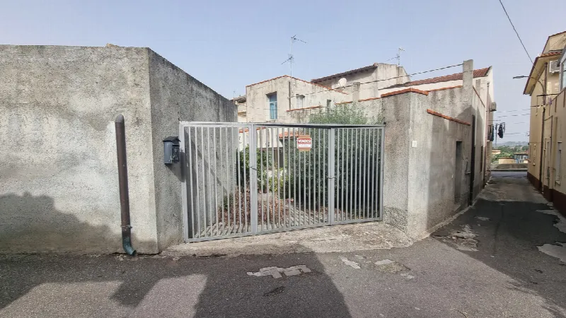 Casa Indipendente in vendita a Mazzarrà Sant'Andrea - foto 1