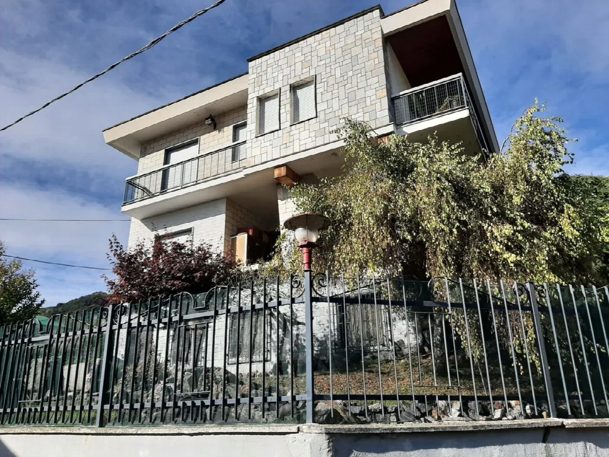 Casa Indipendente in vendita a Corio - foto 3