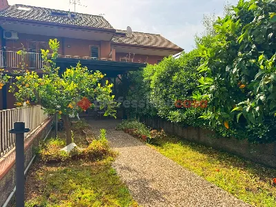 Villetta a schiera in vendita a Aci Sant'A... - foto 3