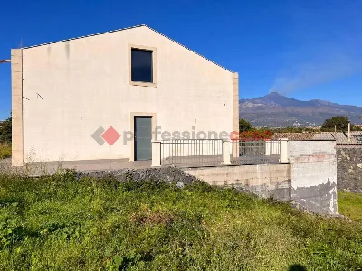 Villetta a schiera in vendita a Aci Sant'A... - foto 2
