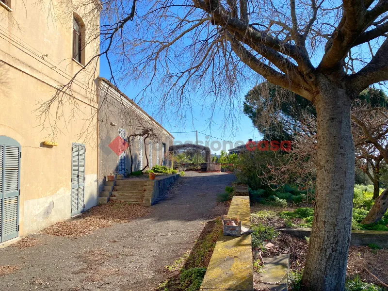 Rustico/Casale in vendita a Ragalna - foto 1