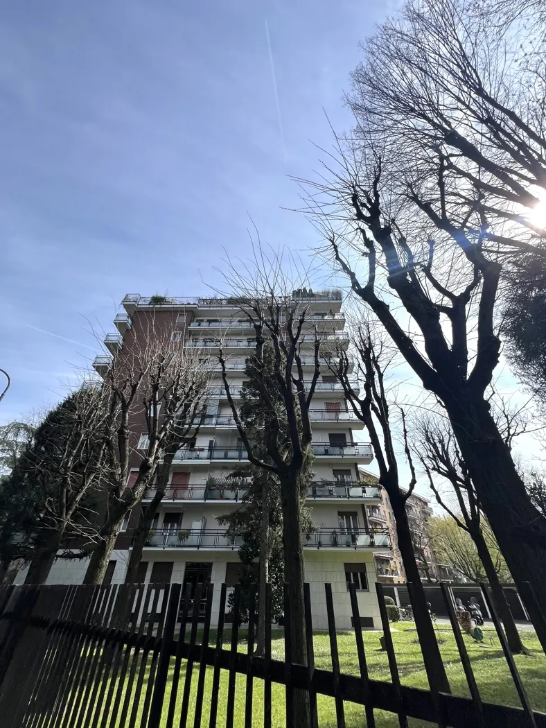 Appartamento in vendita a Milano, San Siro, Trenno - foto 2