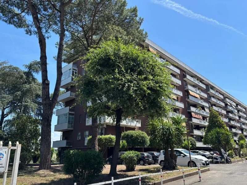 Appartamento in vendita a Roma, Cinecittà, Quadraro - foto 1