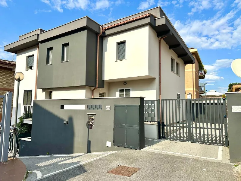 Appartamento in vendita a Roma, Anagnina, Romanina, Tor Vergata - foto 1