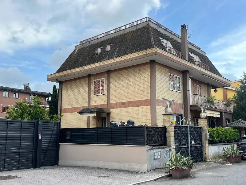 Appartamento in vendita a Roma, Anagnina, Romanina, Tor Vergata - foto 1