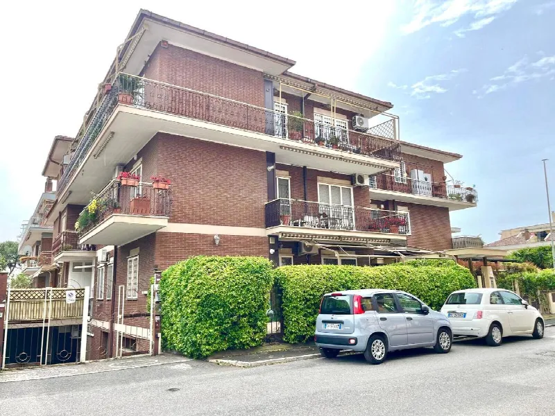 Appartamento in vendita a Roma, Anagnina, Romanina, Tor Vergata - foto 1