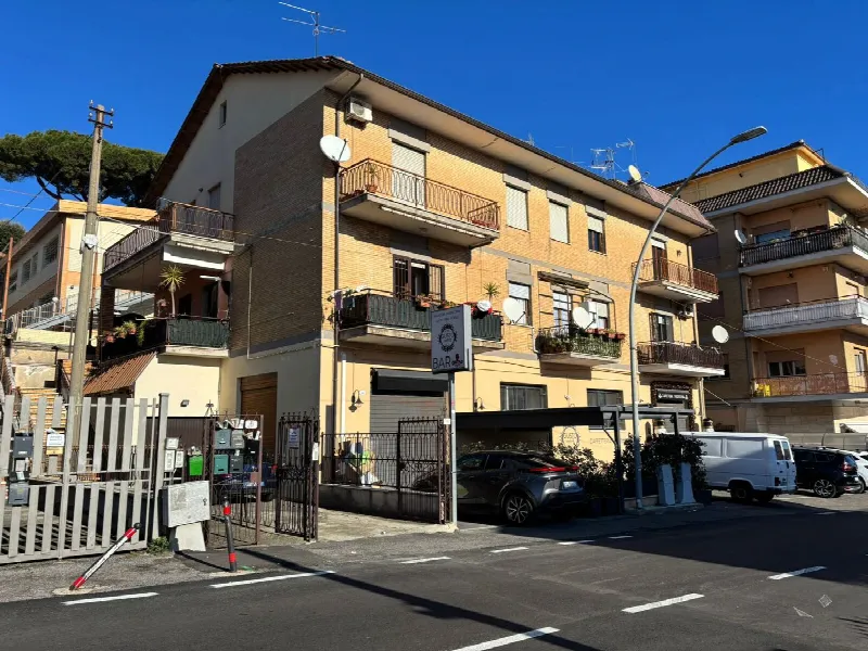 Appartamento in vendita a Colonna - foto 1