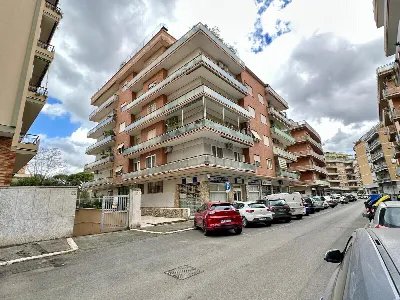 Appartamento in vendita a Roma, Gregorio v... - foto 2