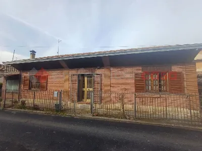 Casa Indipendente a Ceprano