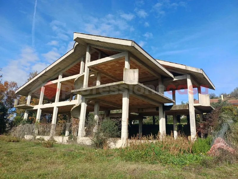 Casa Indipendente in vendita a Strangolagalli - foto 1