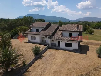 Rustico/Casale in vendita a Ceprano - foto 2