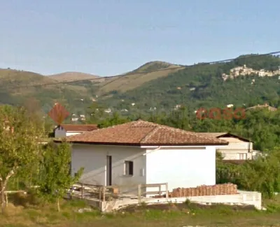 Rustico/Casale in vendita a Ceprano - foto 1