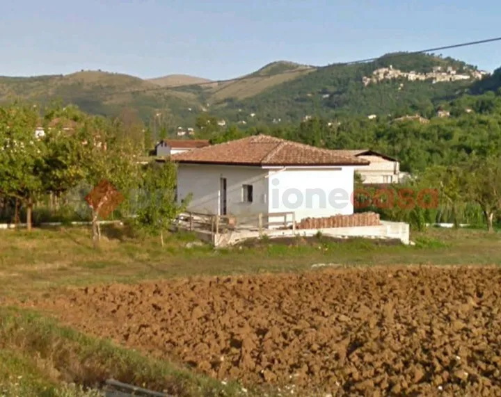 Rustico/Casale in vendita a Ceprano - foto 2