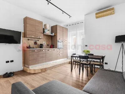 Appartamento in vendita a Milano, Famagost... - foto 6