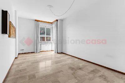 Appartamento in vendita a Milano, Famagost... - foto 2