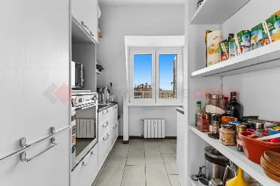 Appartamento in vendita a Milano, Famagost... - foto 8