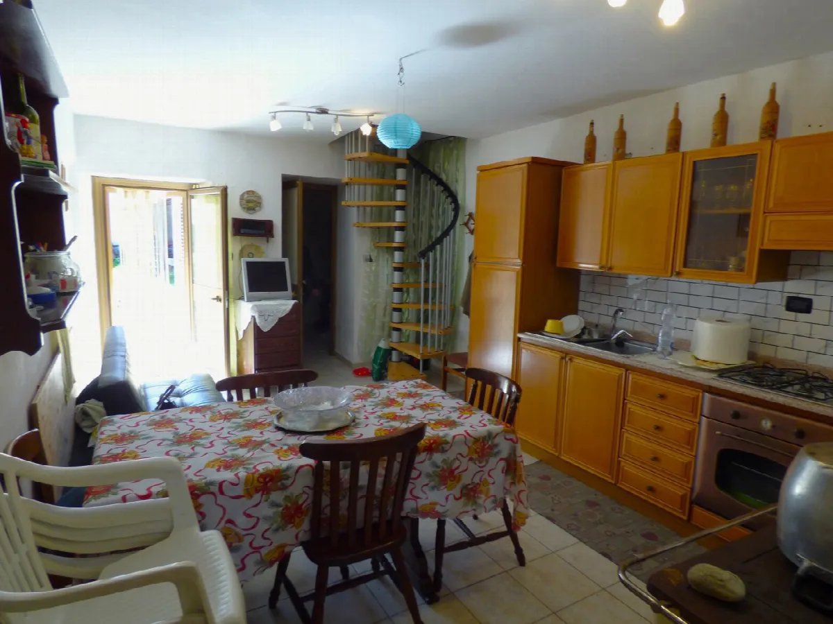 Casa Indipendente in vendita a Luserna San Giovanni - foto 2