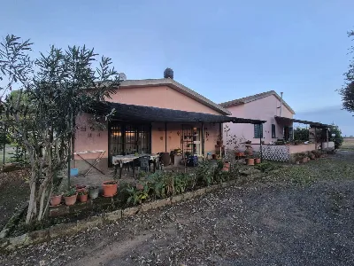 Palazzo/Stabile in vendita a Castiglione d... - foto 1