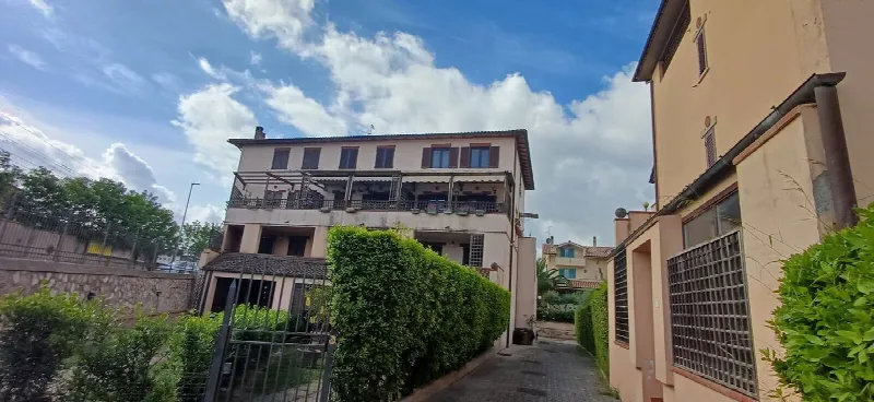 Appartamento in vendita a Grosseto, Centro, semicentro - foto 1